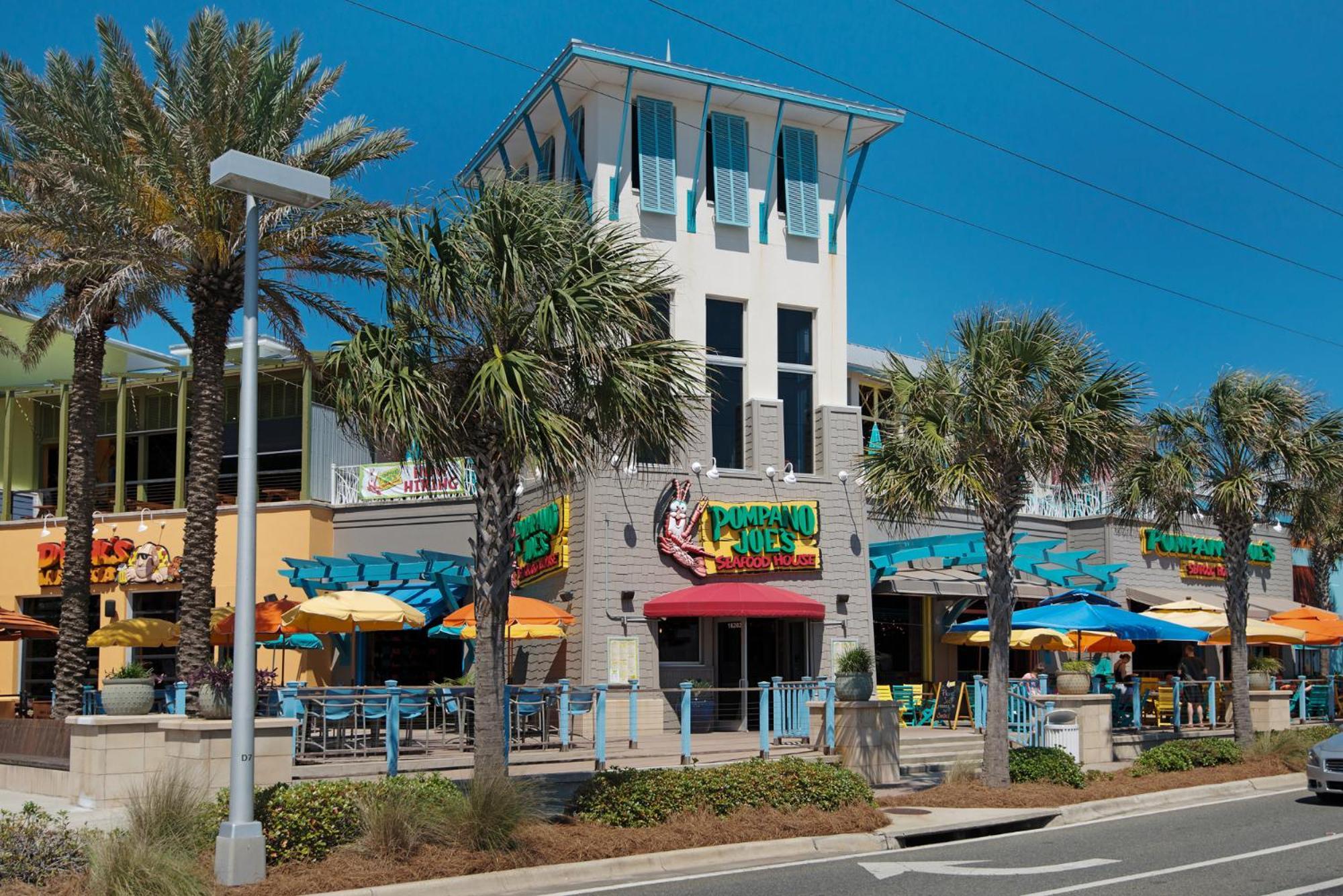 Holiday home Tidewater Escape: 1br/2ba Beachfront Condo, Sleeps 6, Gulf Views & Comfort! Panama City Beach