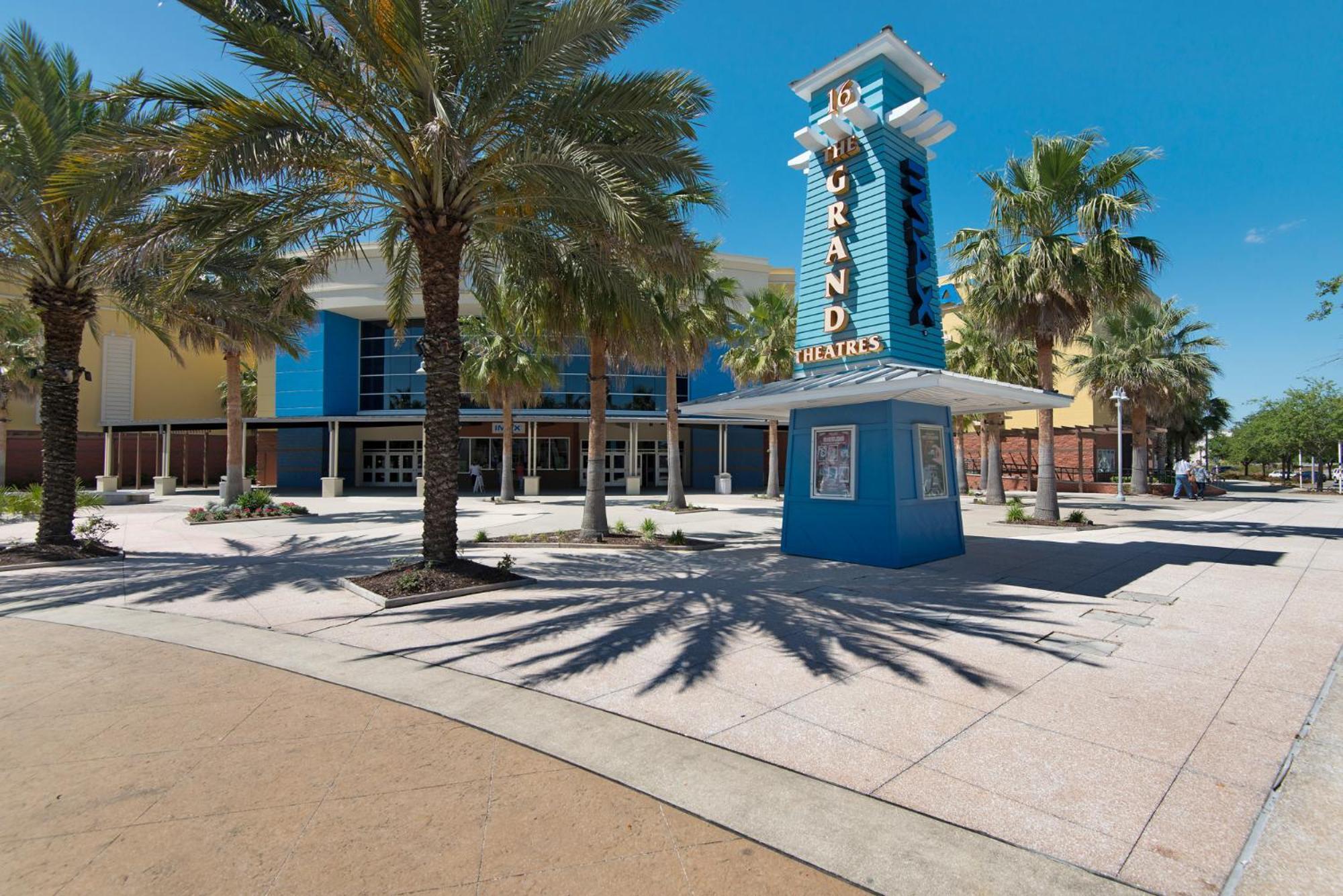 Tidewater Escape: 1br/2ba Beachfront Condo, Sleeps 6, Gulf Views & Comfort! * Panama City Beach